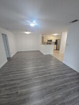 11277 W Atlantic Blvd in Coral Springs, FL - Building Photo