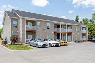 Lynnwood Apartments in Bowling Green, KY - Building Photo - Building Photo