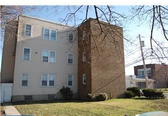 405 Garfield Ave in Folcroft, PA - Building Photo - Building Photo