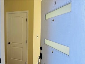 1002 E 33rd St in Los Angeles, CA - Building Photo - Building Photo