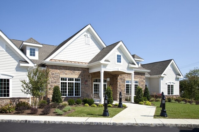 The Fairways at Bey Lea in Toms River, NJ - Building Photo - Building Photo