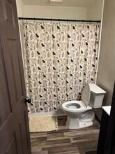 621 Elm Ct in Erie, PA - Foto de edificio - Building Photo