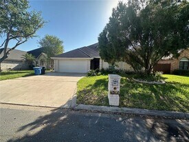 23 N St in McAllen, TX - Building Photo