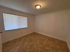 5900 SW 26th St in West Park, FL - Building Photo - Building Photo