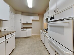 1316 W 9th St in Antioch, CA - Building Photo - Building Photo
