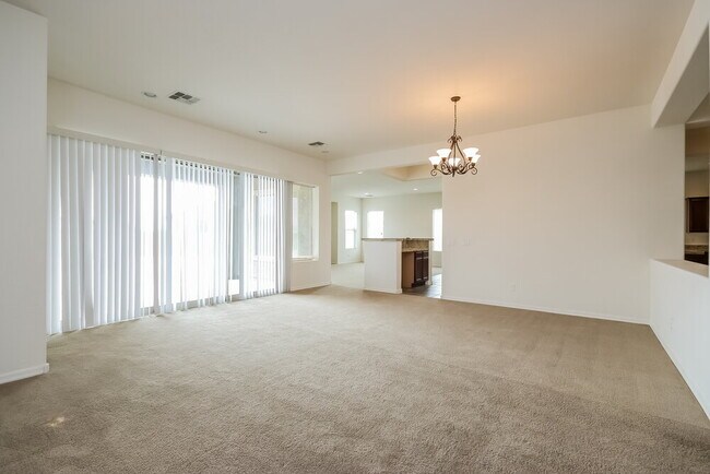 5113 N 194th Dr in Litchfield Park, AZ - Building Photo - Building Photo