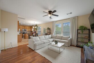 14813 Mistletoe Heights Dr in Cedar Park, TX - Building Photo - Building Photo