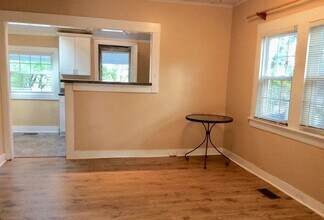 224 A View Ave in Norfolk, VA - Building Photo - Building Photo