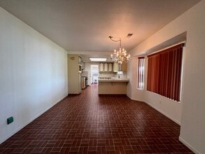 12290 Rd 37 in Madera, CA - Building Photo - Building Photo