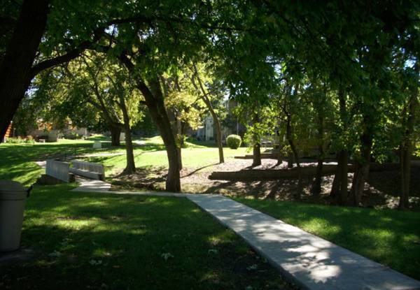 Camelot Village in Topeka, KS - Building Photo - Building Photo