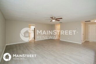 970 Dostie Cir in Orange Park, FL - Building Photo - Building Photo