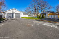 305 Ridge Ave in Asbury Park, NJ - Building Photo - Building Photo