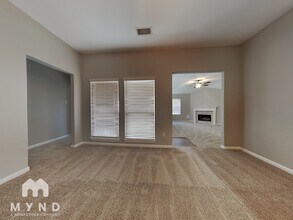 983 Oak Lynn Dr in Willis, TX - Building Photo - Building Photo
