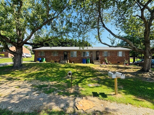 property at 1530 Pine St