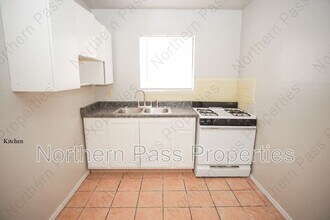 4031 Thomason Ave in El Paso, TX - Foto de edificio - Building Photo