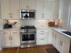 123 Low St in Newburyport, MA - Building Photo - Building Photo