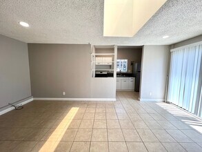 534 W Baughman Ave in Claremont, CA - Building Photo - Building Photo