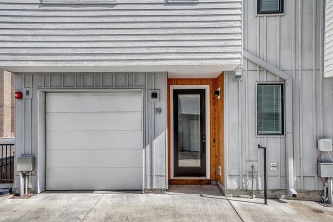 property at 3101 W 47th Ave
