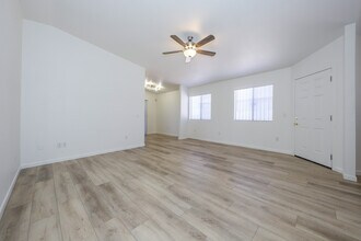 3167 W Alexanderwood Dr in Tucson, AZ - Building Photo - Building Photo