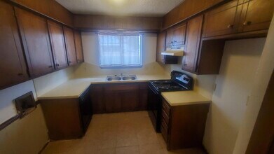2503 66th St in Lubbock, TX - Building Photo - Building Photo