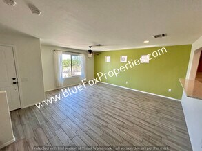 10593 E Singing Canyon Dr in Tucson, AZ - Building Photo - Building Photo
