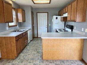 812 Willen Ln in Fort Wayne, IN - Building Photo - Building Photo