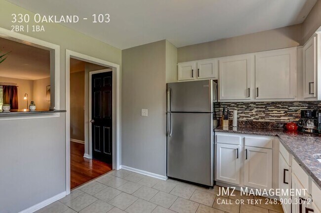 330 Oakland Ave in Royal Oak, MI - Building Photo - Building Photo