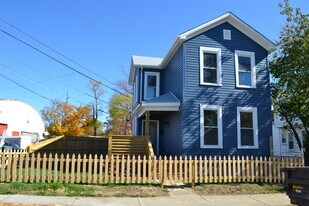 20 Mcreynolds St in Dayton, OH - Building Photo