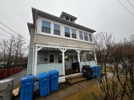 219 Frederick St in Bristol, CT - Building Photo