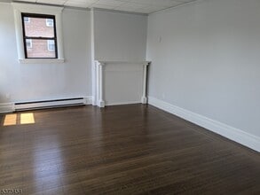 110 Passaic Ave in Passaic, NJ - Building Photo - Building Photo