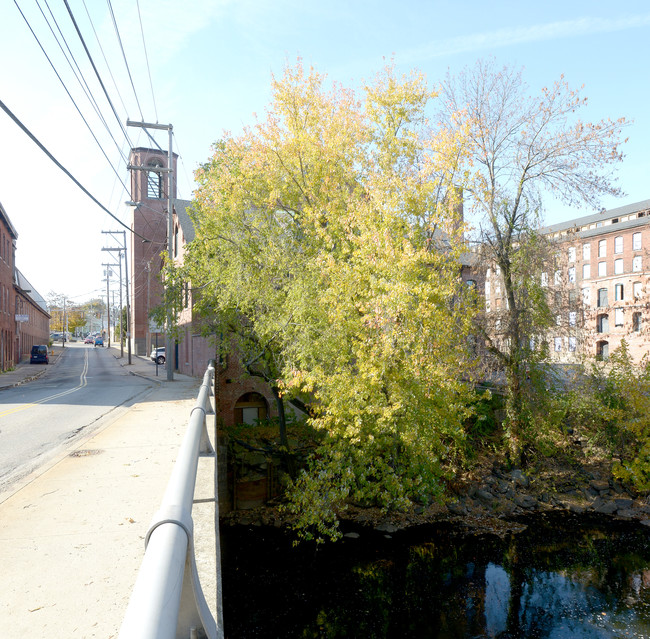 The Apartments at M in Central Falls, RI - Building Photo - Building Photo