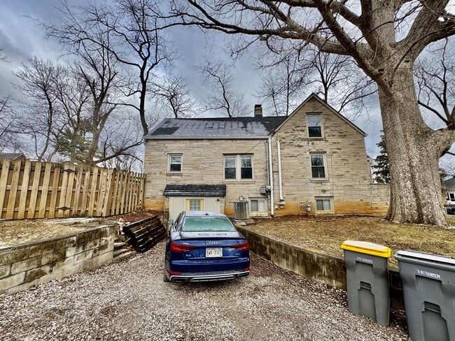 1105 N Woodburn Ave in Bloomington, IN - Building Photo - Building Photo