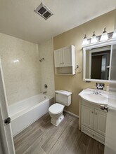 906 Timothy Trail in Urbana, IL - Building Photo - Building Photo