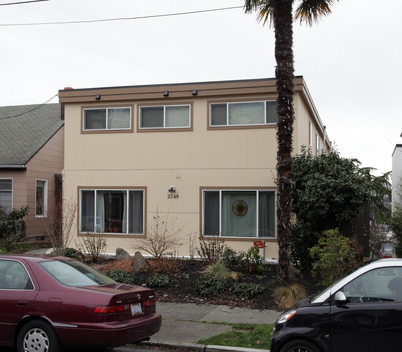 2349 Yale Ave E in Seattle, WA - Foto de edificio