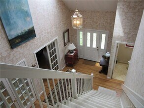 18 Fox Run in Sherman, CT - Building Photo - Building Photo