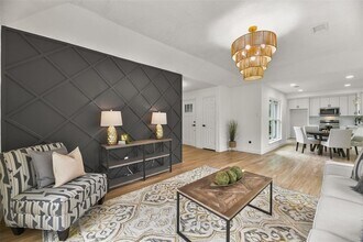 502 Dixie Dr in League City, TX - Building Photo - Building Photo