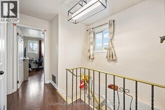 3073 Ireson Ct in Mississauga, ON - Building Photo - Building Photo