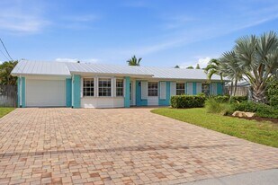 1603 SW Seagull Way in Palm City, FL - Building Photo