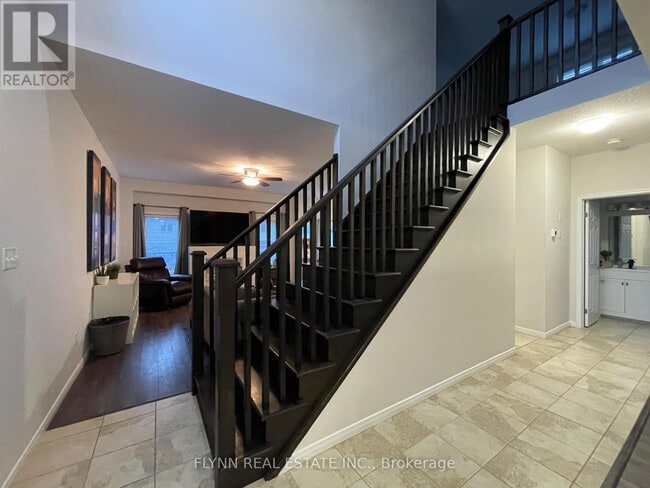 246 Woodway Trail in Norfolk, ON - Building Photo - Building Photo