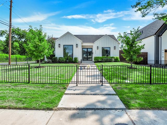 7624 Roper St in Dallas, TX - Building Photo - Building Photo