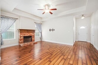 516 Highpark Ct in Lake Dallas, TX - Building Photo - Building Photo
