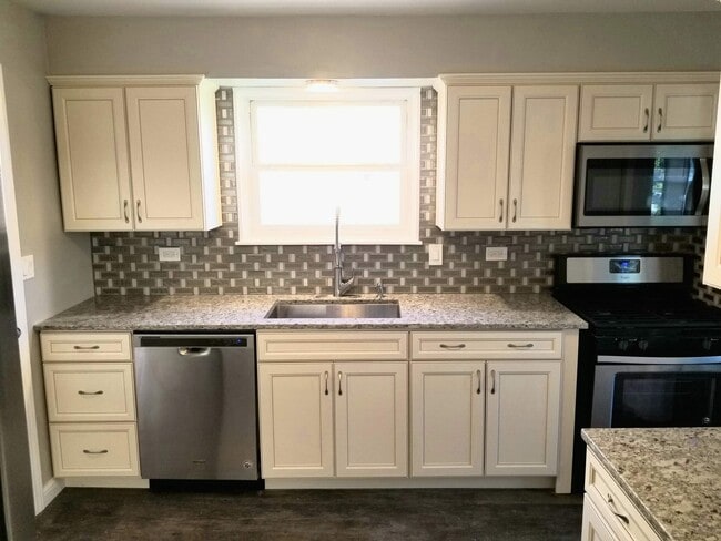 3446 Main St, Unit 2