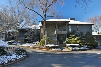 400 Charlotte St in Asheville, NC - Building Photo - Building Photo