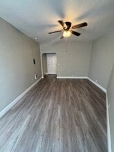 1757 26th Ave, Unit 306 in Oakland, CA - Foto de edificio - Building Photo