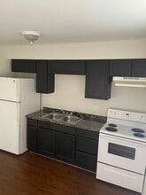 704 Denson Dr in Austin, TX - Building Photo - Building Photo