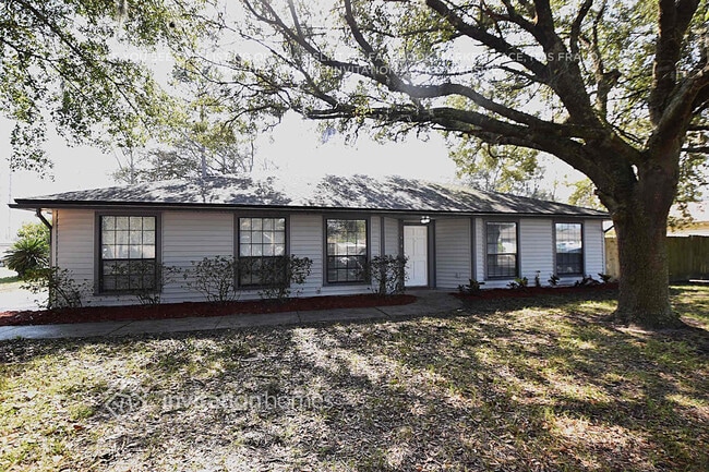 property at 12454 Rochford Ln