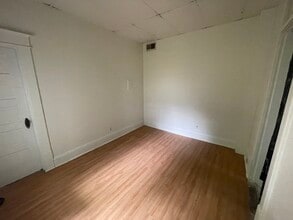 Salisbury Place Apartments in West Lafayette, IN - Foto de edificio - Building Photo