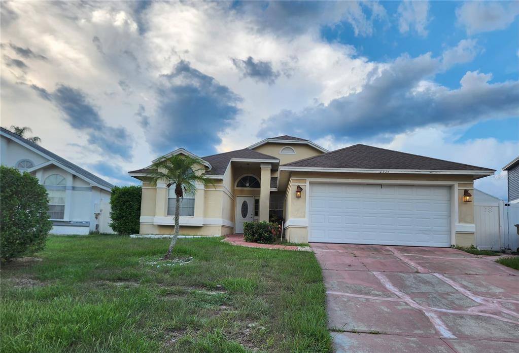 2505 Kingston Ct in Kissimmee, FL - Building Photo