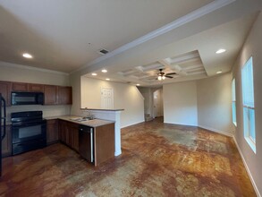 16828 Dancing Ava in Selma, TX - Building Photo - Building Photo