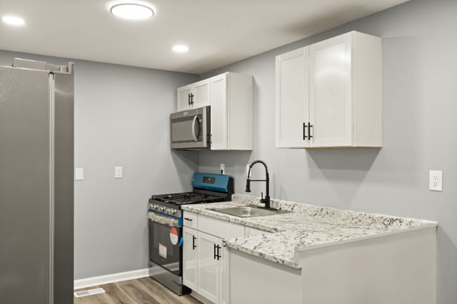 2222 Duncan St in Louisville, KY - Building Photo - Building Photo